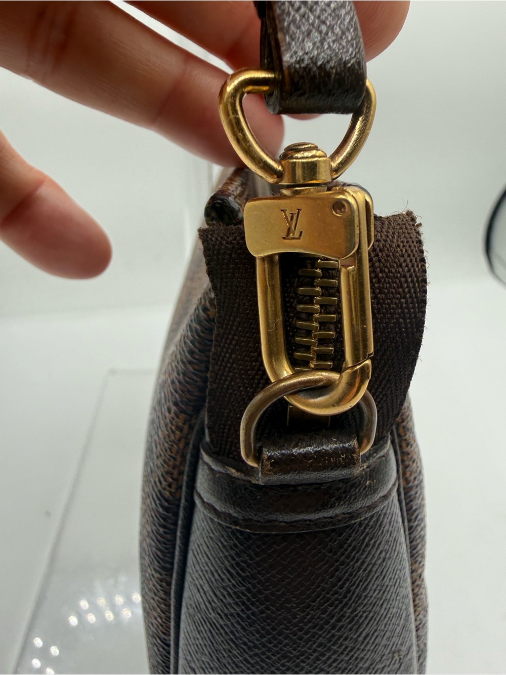 Authentic Louis Vuitton - Picture 9 of 15